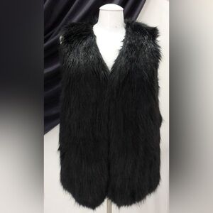 DKNY 2015 Black Faux Fur Vest - Petite Medium